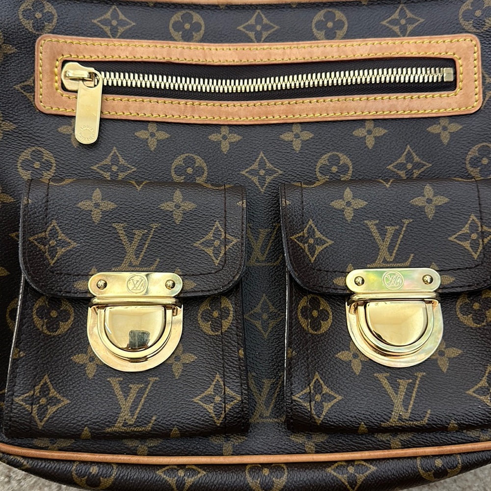 Louis Vuitton Monogram Hudson GM Bag‎ - Picture 2 of 15